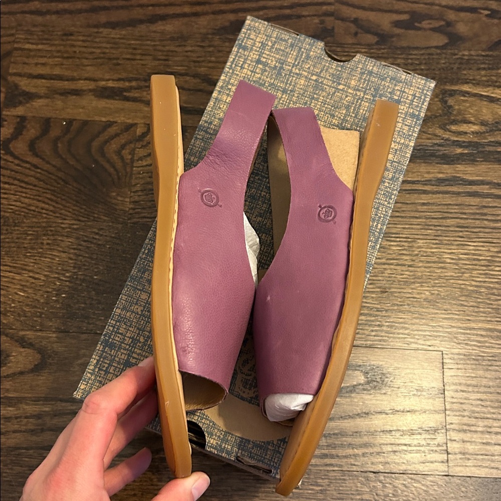 Born Inlet Sandals - Picture 4 of 8